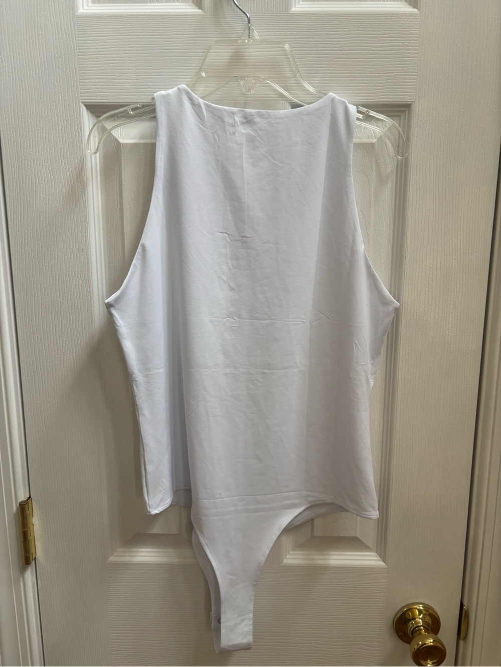 REORIA Women's White Sleeveless Halter Neck Bodysuit, Size L, NWT - Picture 4 of 6